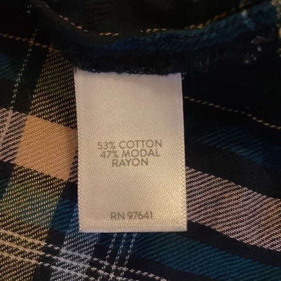 j.Jill Button Down Shirt EUC - Picture 8 of 9